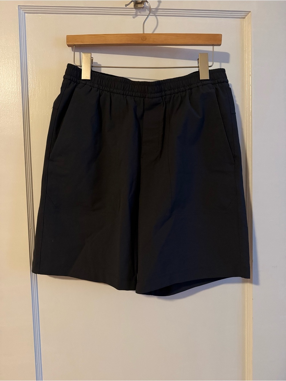 Lululemon bowline shorts 8”